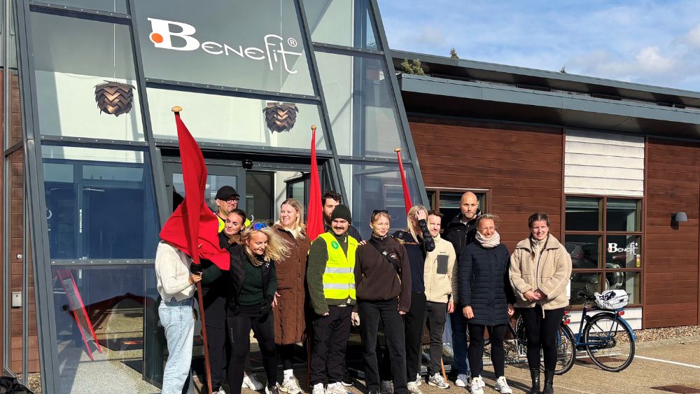 Billede til den relaterede nyhed De stod fast i 6 måneder. Nu har de sikret en historisk overenskomst